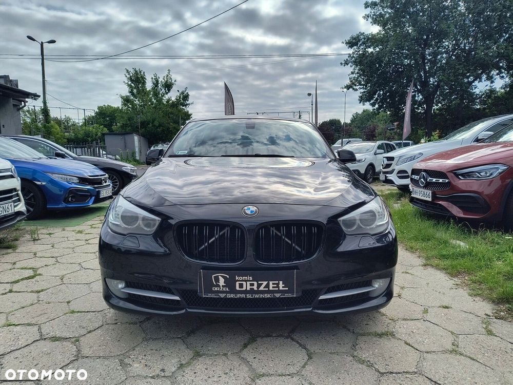 BMW 5GT - 2