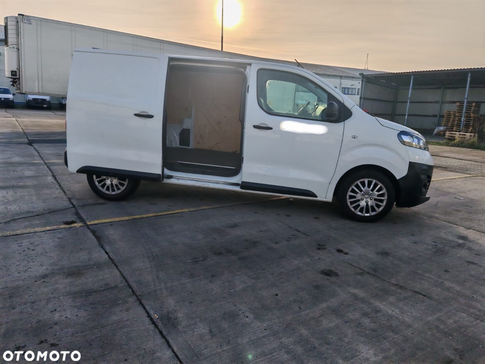 Opel Vivaro - 6
