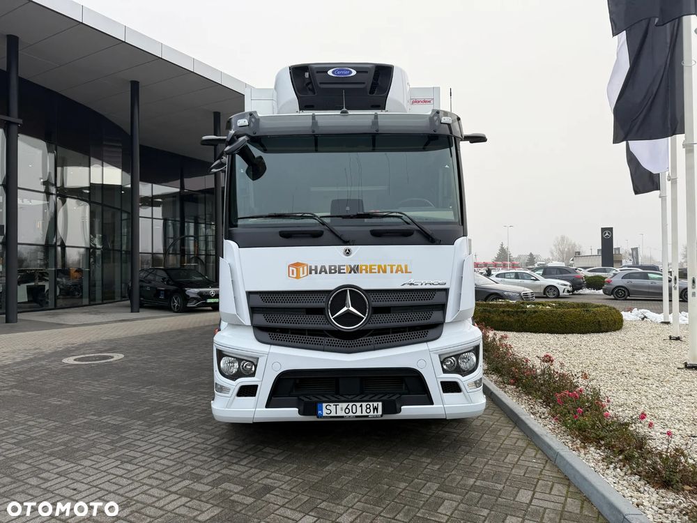 Mercedes-Benz Actros - 4