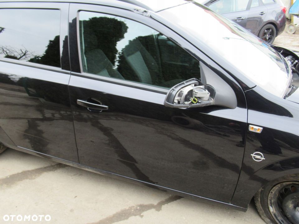 DRZWI PRAWE PRZÓD PRZEDNIE OPEL ASTRA H III 3 Z20R- - 1