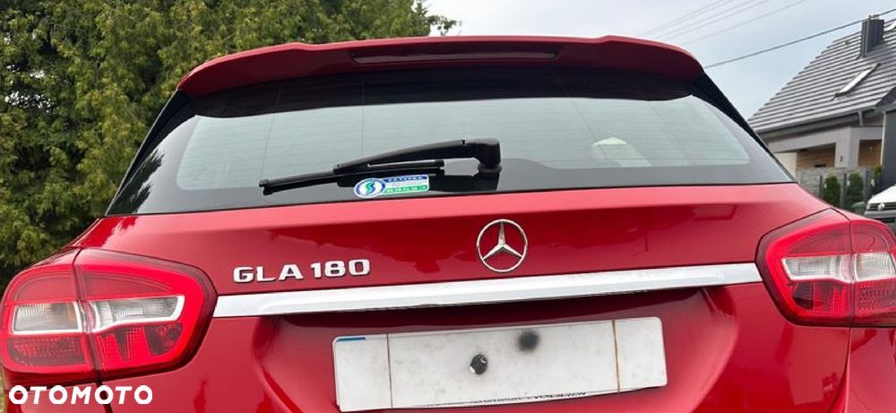 Mercedes-Benz GLA 200 7G-DCT Peak Edition - 8