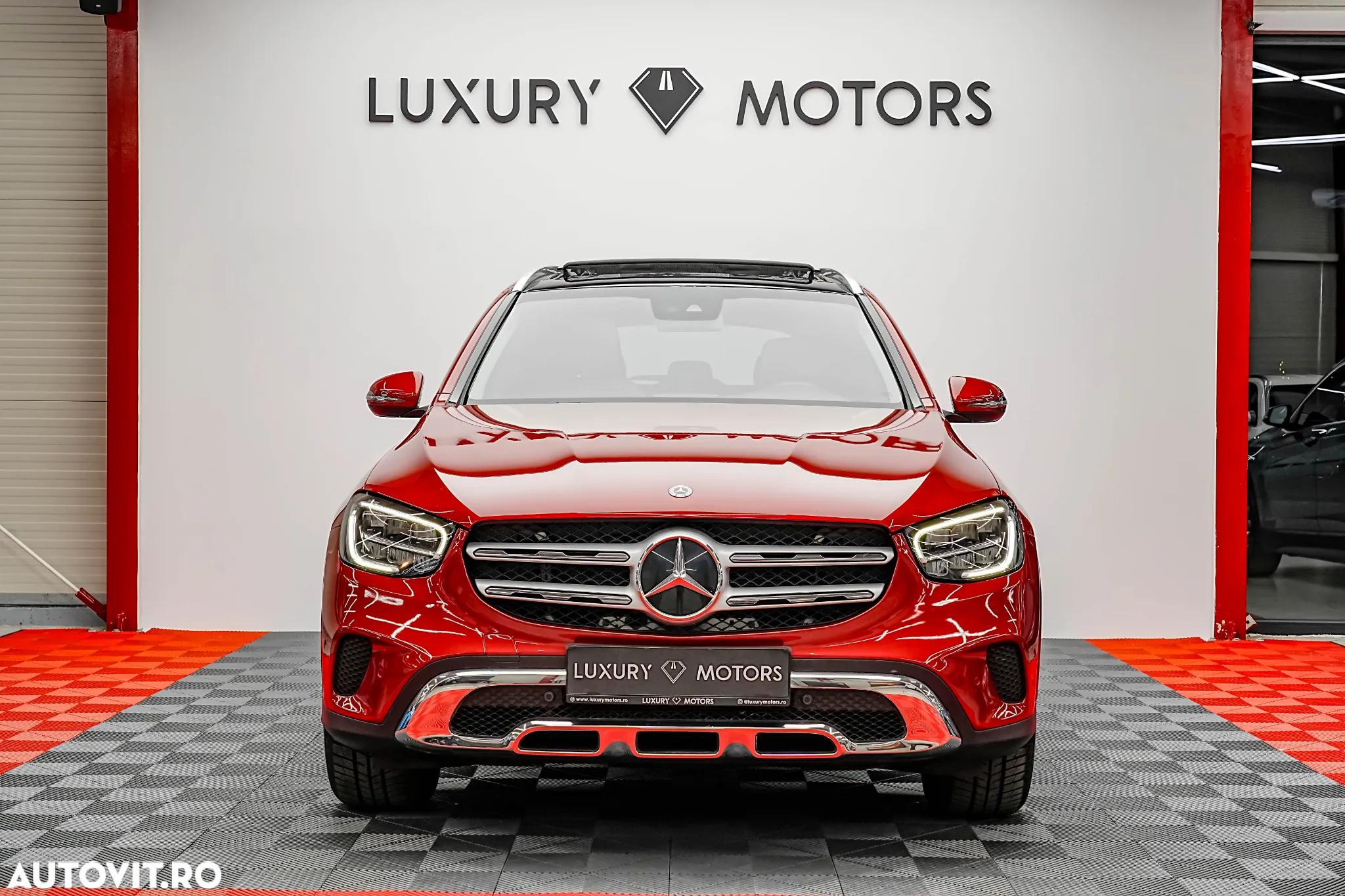 Mercedes-Benz GLC 200 4Matic 9G-TRONIC Exclusive - 3
