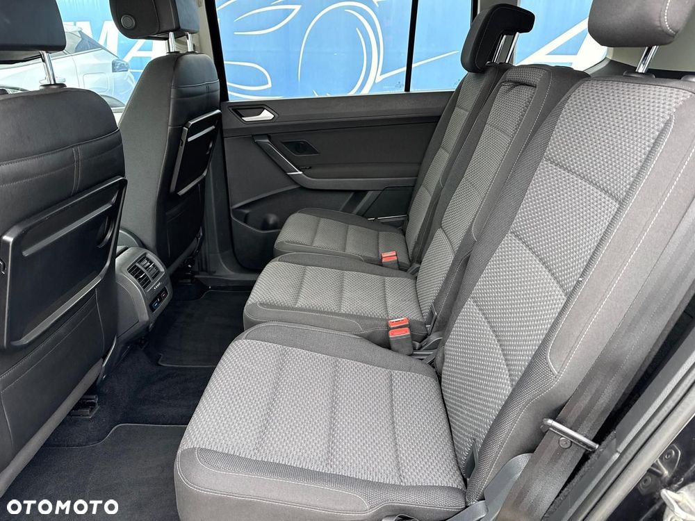 Volkswagen Touran 1.6 TDI SCR BlueMotion Technology DSG Trendline - 12