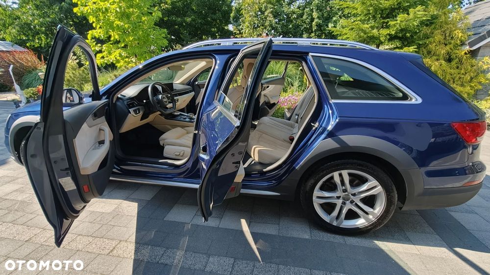 Audi A4 Allroad 2.0 TDI Quattro S tronic - 11