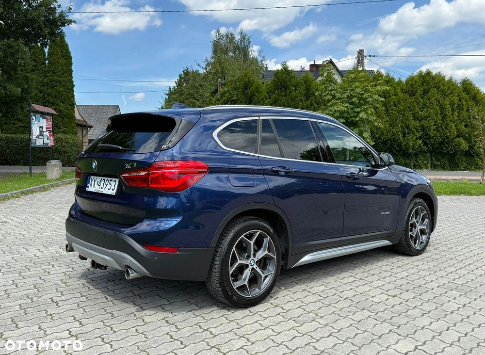 BMW X1 xDrive25i xLine sport - 11