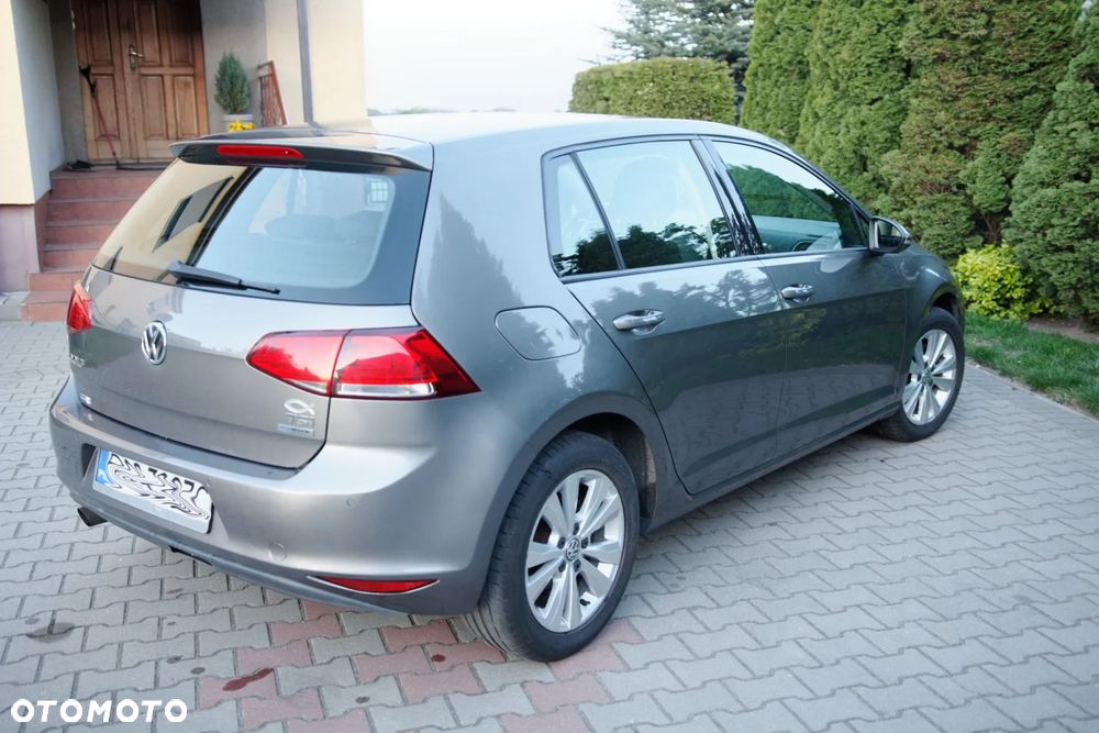 Volkswagen Golf - 7