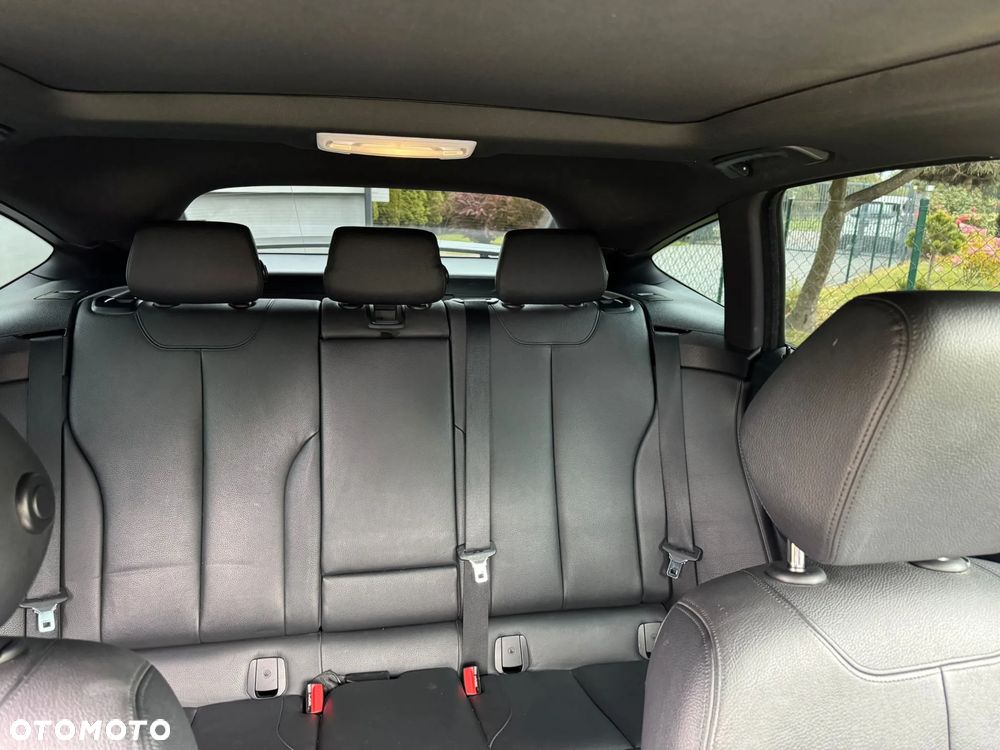 BMW Seria 3 320d - 22