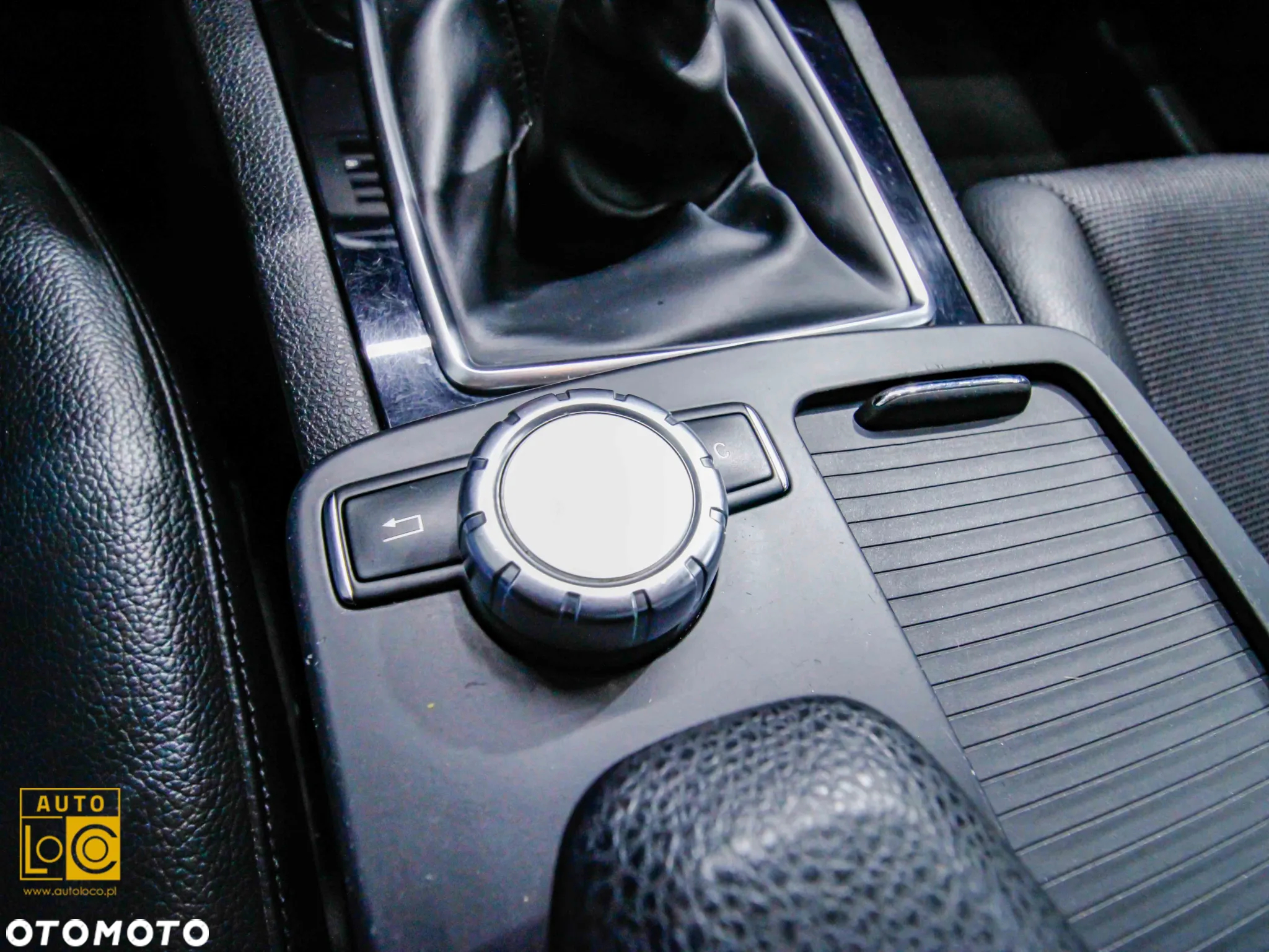 Mercedes-Benz Klasa C 180 T CDI DPF (BlueEFFICIENCY) Avantgarde - 25