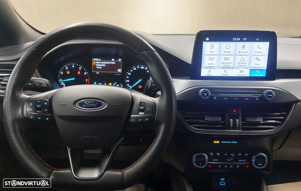 Ford Focus 1.0 EcoBoost MHEV ST-Line - 16