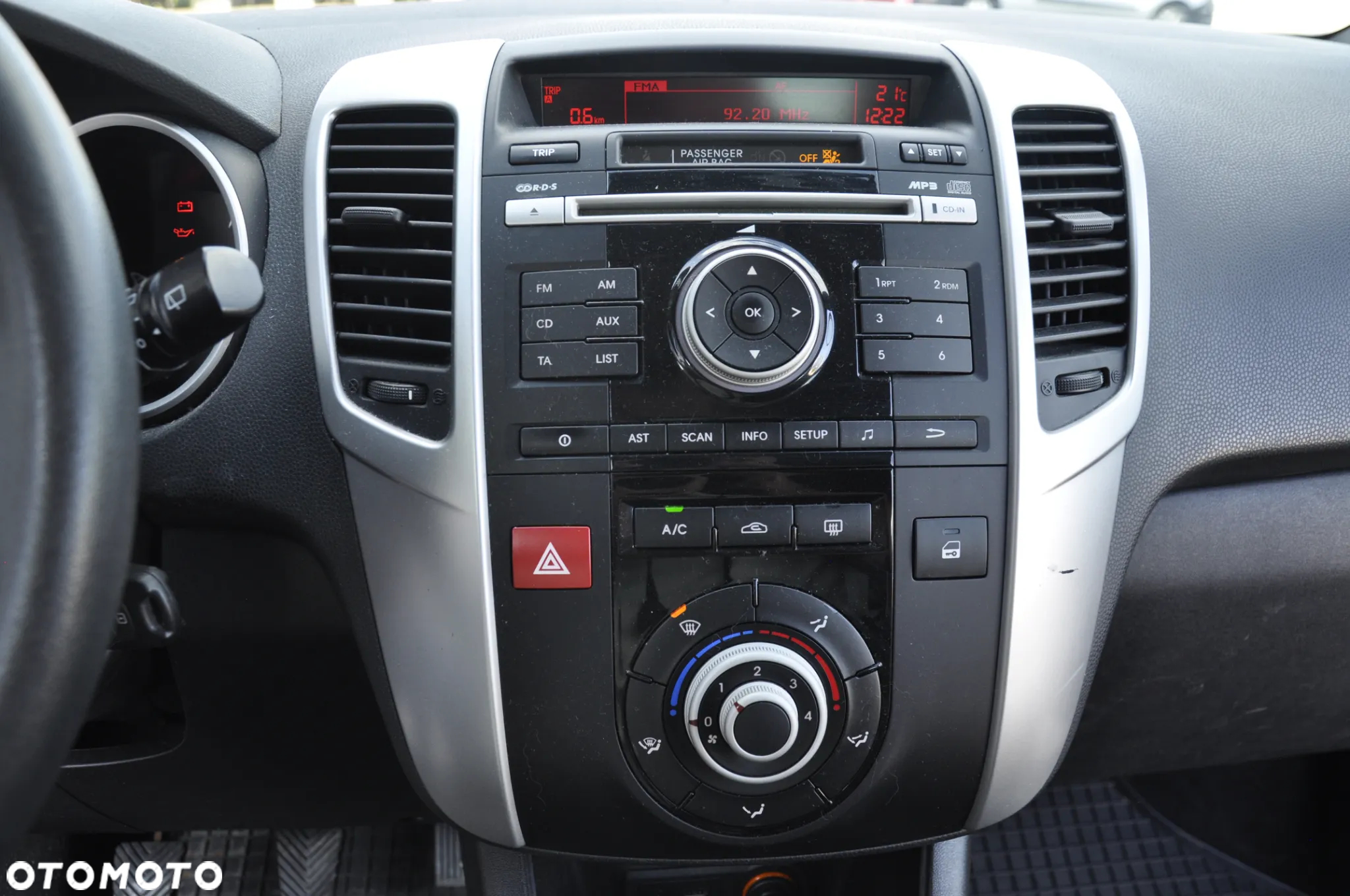 Kia Venga 1.4 Business Line - 19