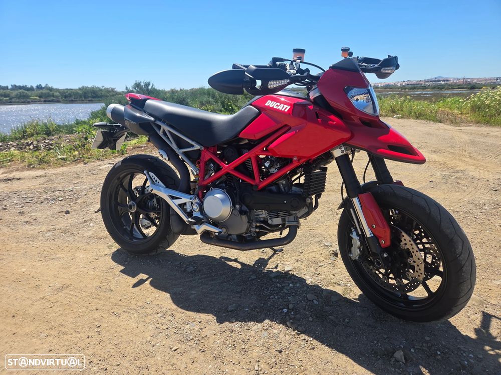Ducati Hypermotard - 1