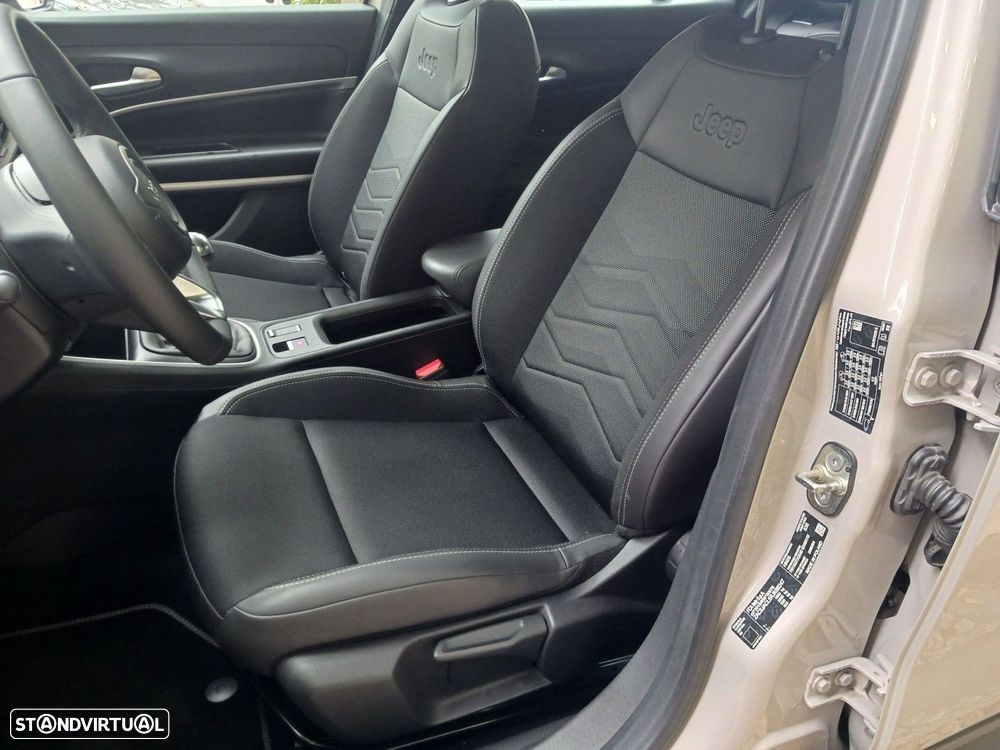 Jeep Avenger 1.2 GSE T3 Altitude - 34