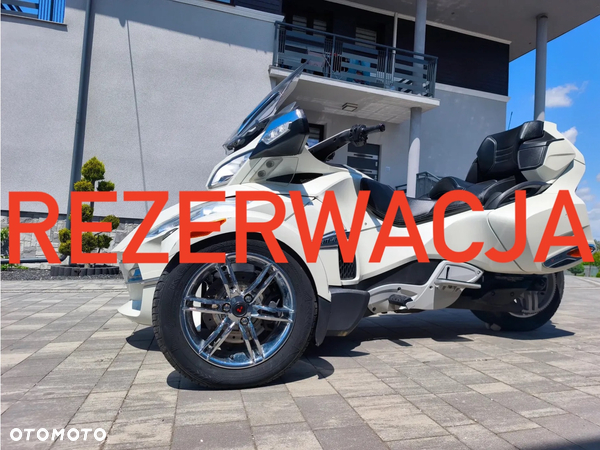 Can-Am Spyder