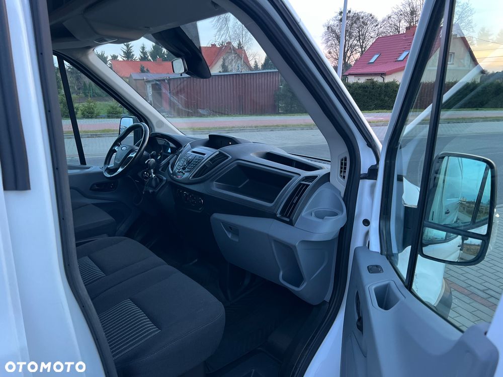 Ford Transit - 16
