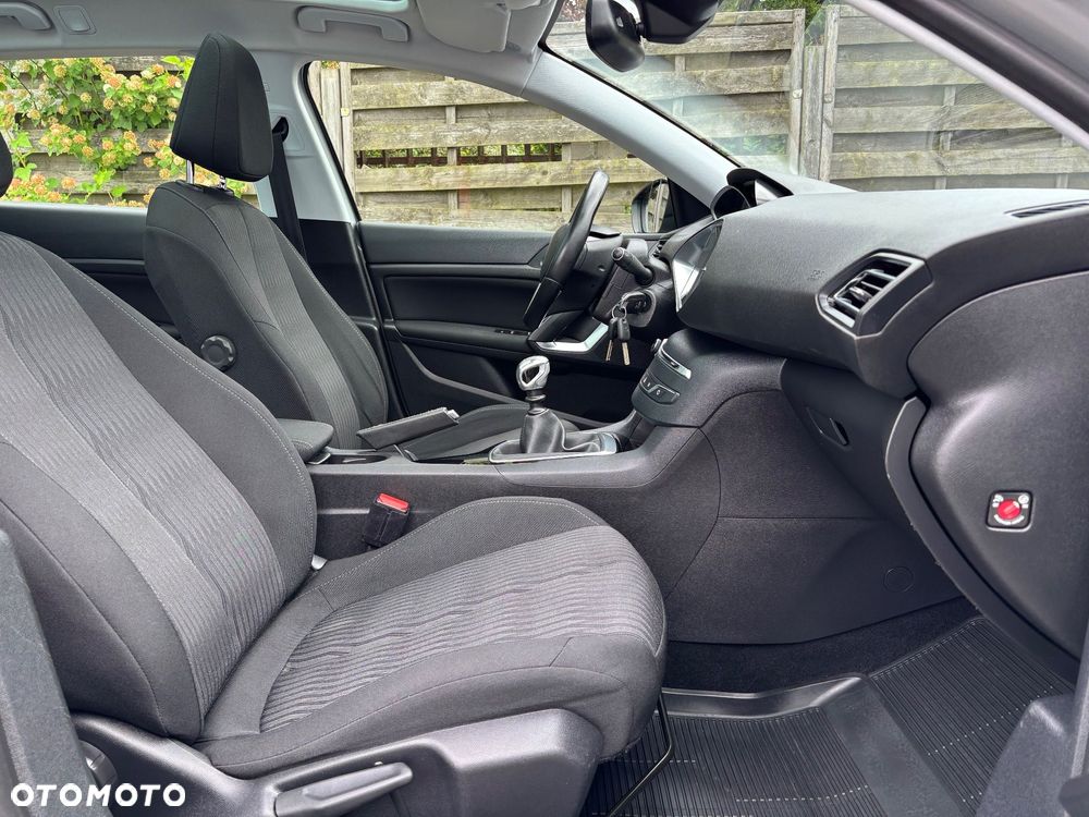 Peugeot 308 BlueHDi 120 Stop & Start Business-Line - 30