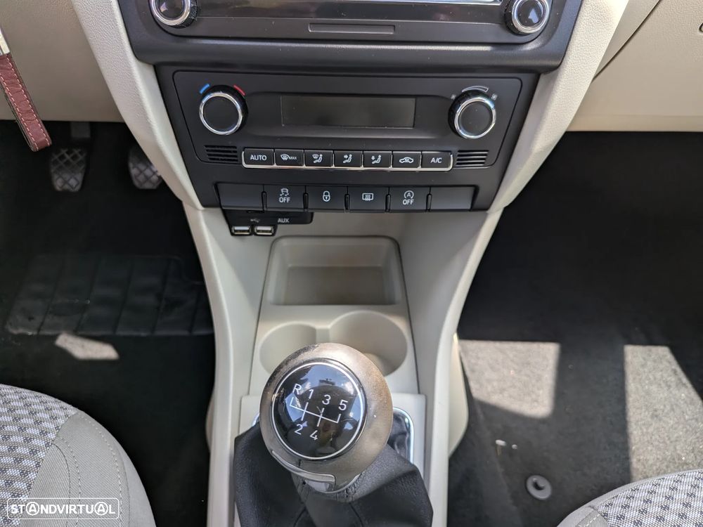 SEAT Toledo 1.6 TDI Style Ecomotive - 14