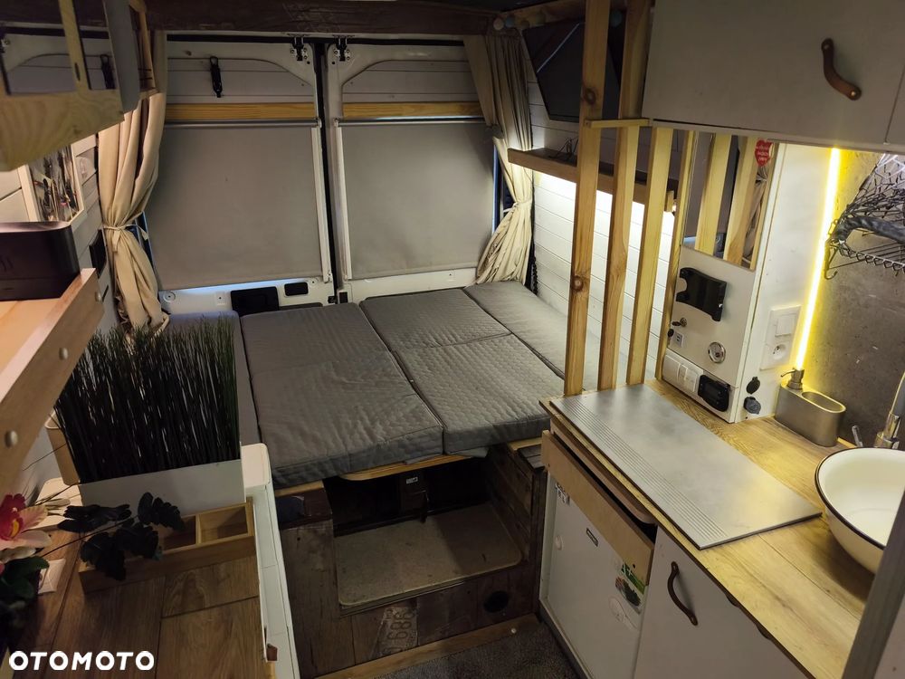 Peugeot Boxer kamper - 28