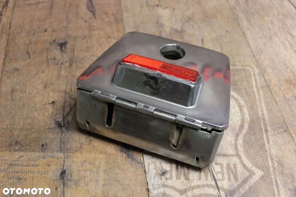 SCHOWEK NARZĘDZIOWY XV750 VIRAGO - 2