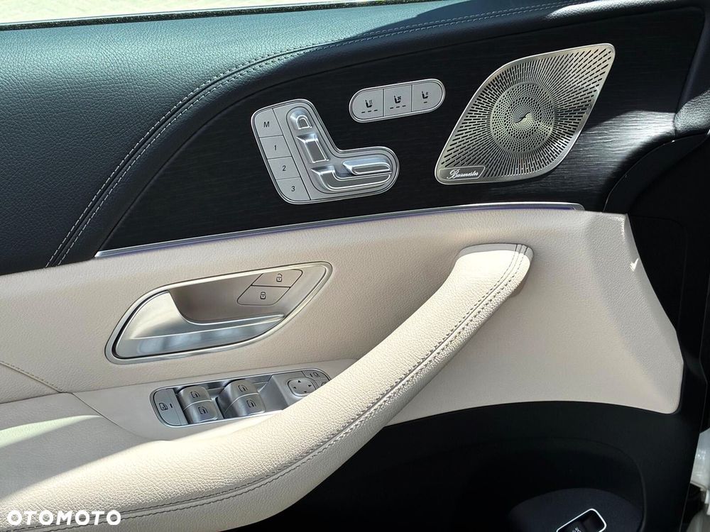 Mercedes-Benz GLS - 19