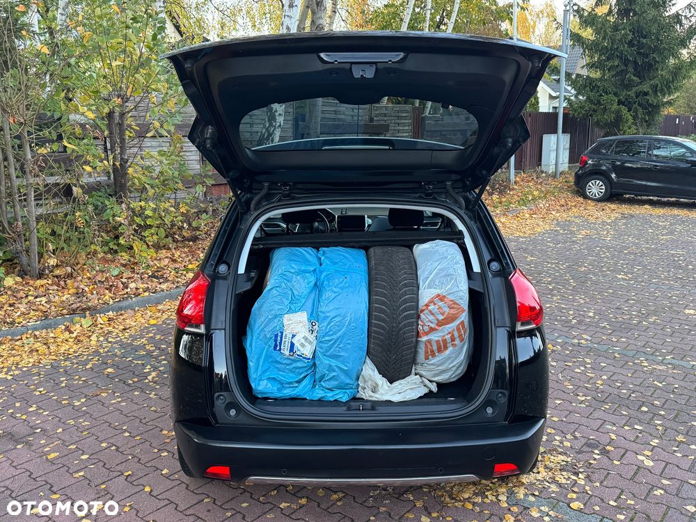 Peugeot 2008 1.2 Pure Tech Style EU6 - 8