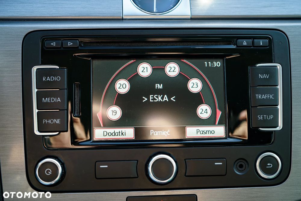 Volkswagen Passat 1.6 TDI Comfortline - 28