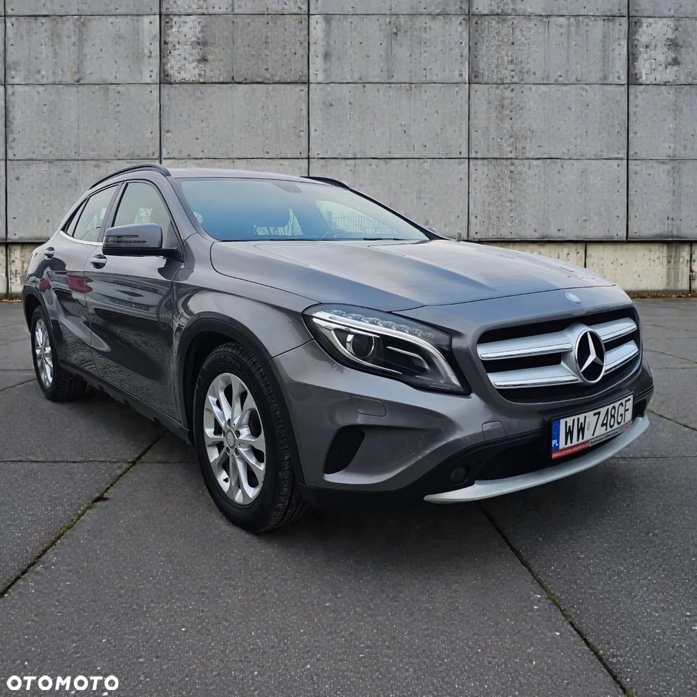 Mercedes-Benz GLA 200 7G-DCT Style - 7