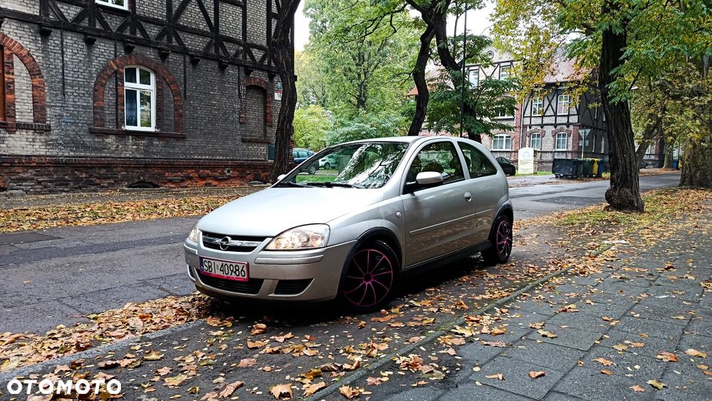 Opel Corsa - 2