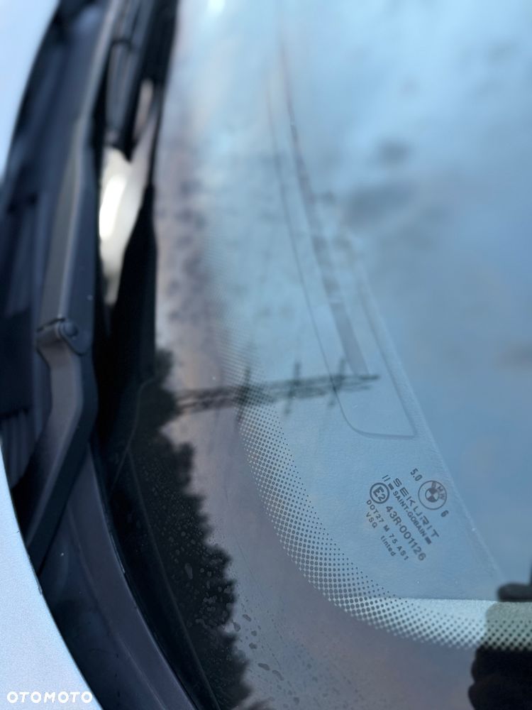 BMW Seria 3 320i - 14