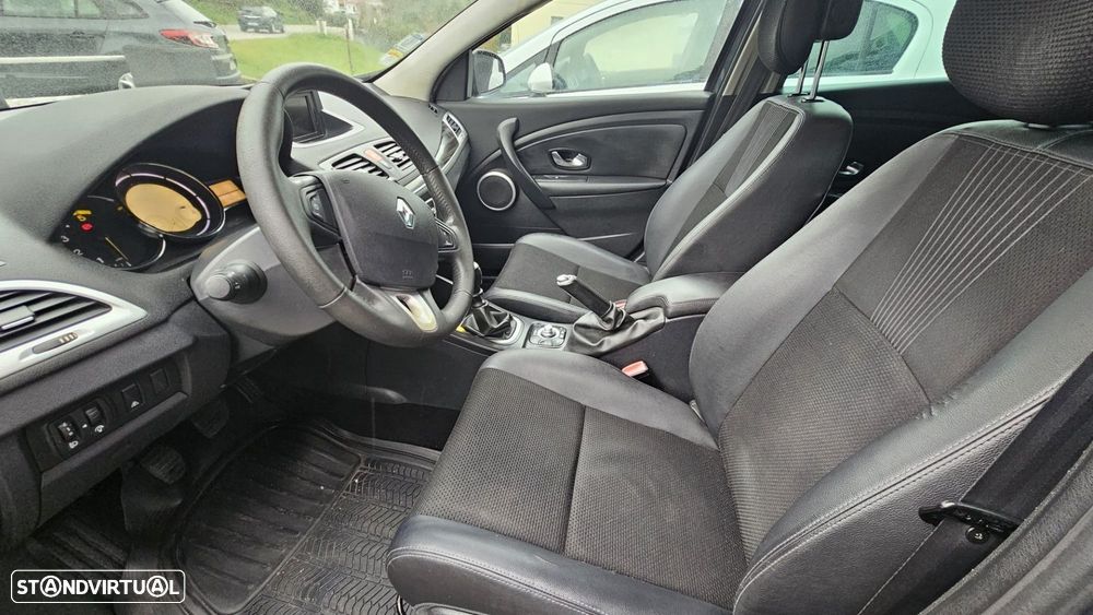 Renault Mégane 1.5 dCi Luxe CO2 Champion - 6