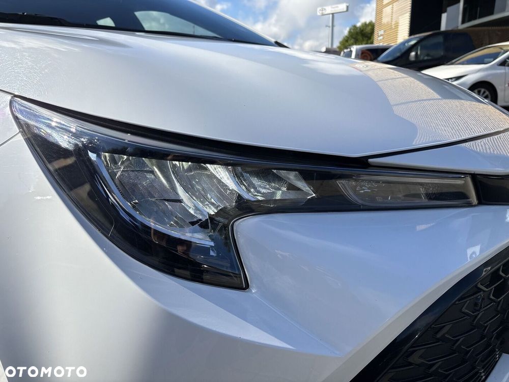 Toyota Corolla 1.8 Hybrid Comfort - 30