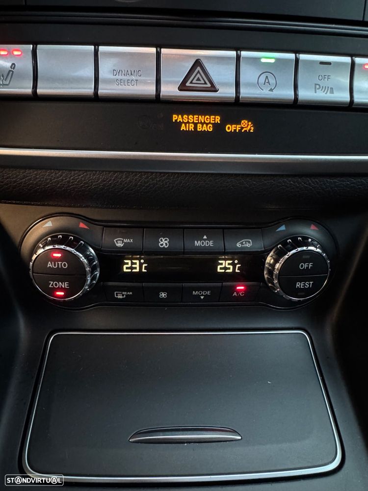 Mercedes-Benz CLA 220 d Shooting Brake AMG Line Aut. - 39