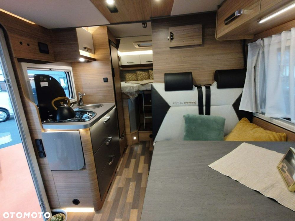 Weinsberg CaraCompact Suite MB 640 MEG EDITION PEPPER - 10