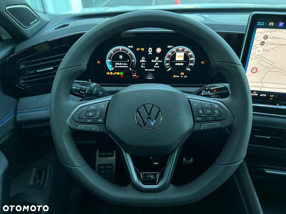 Volkswagen Tiguan - 14