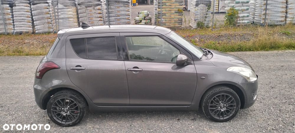Suzuki Swift - 27