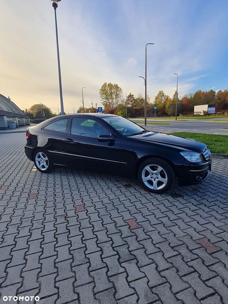 Mercedes-Benz CLC 180 Kompressor - 27