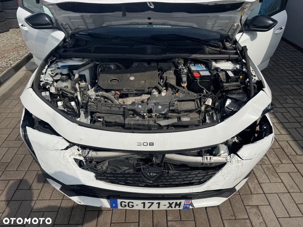 Peugeot 308 BlueHDi 130 EAT8 Allure - 18