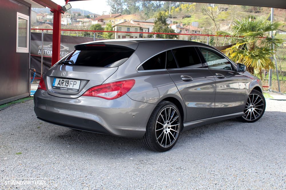 Mercedes-Benz CLA 180 d BlueEFFICIENCY Edition - 4