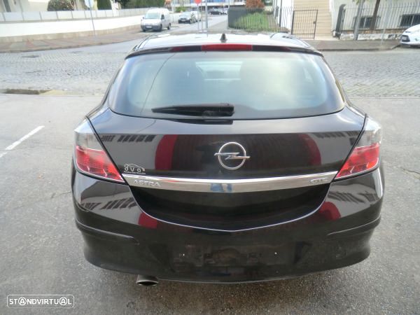 Para Peças Opel Astra H Gtc (A04) - 4