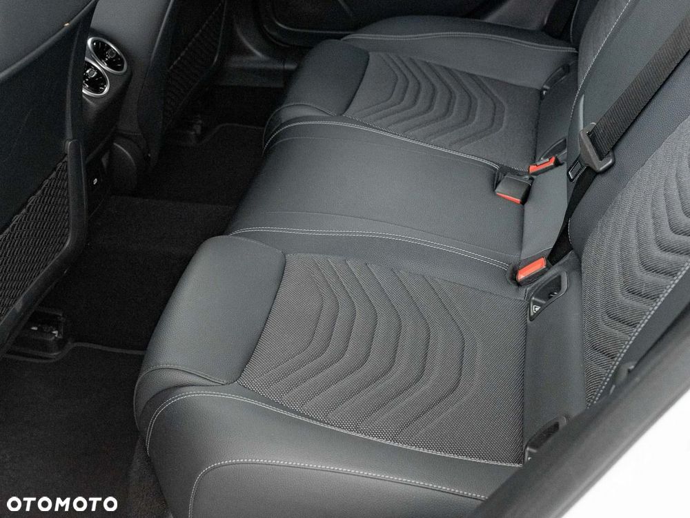 Mercedes-Benz Klasa A 200 d 8G-DCT Progressive - 27