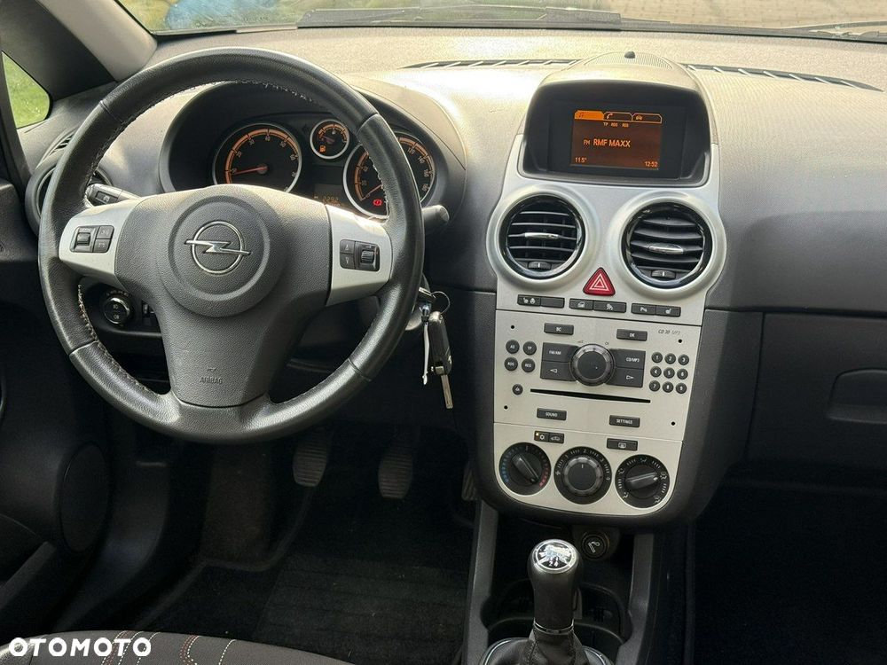 Opel Corsa - 13
