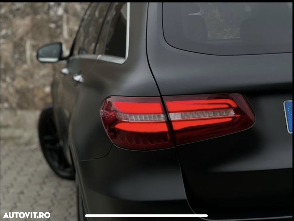 Mercedes-Benz GLC 250 d 4MATIC - 32