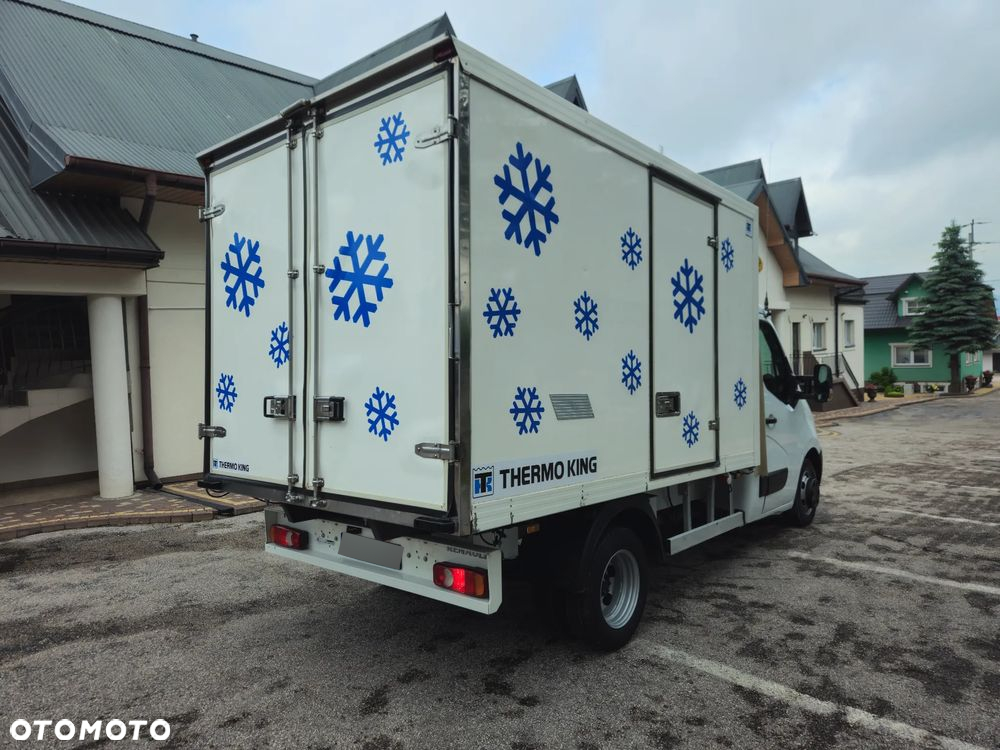 Renault Master chłodnia blizniak podwójne koła - 12