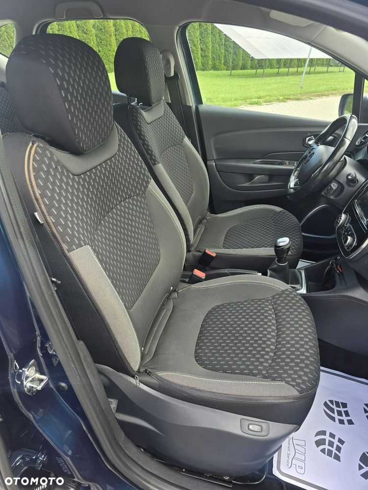 Renault Captur - 22