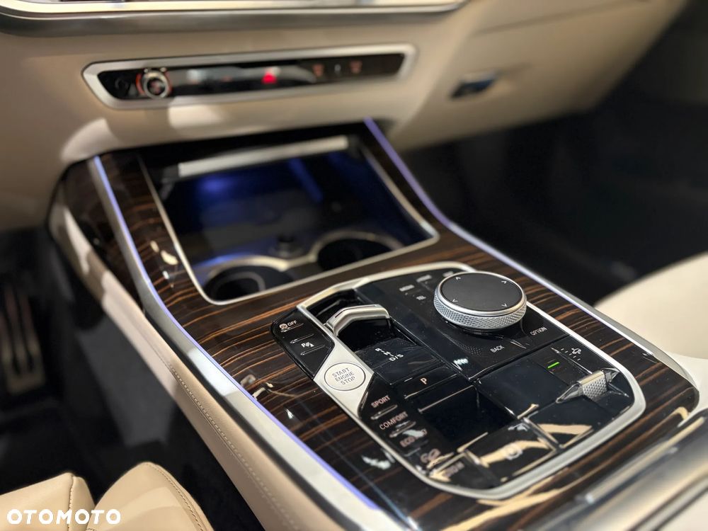 BMW X7 xDrive40d mHEV M Sport sport - 18