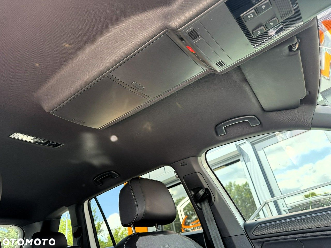 Volkswagen Tiguan Allspace 2.0 TSI 4Mot R-Line DSG - 28