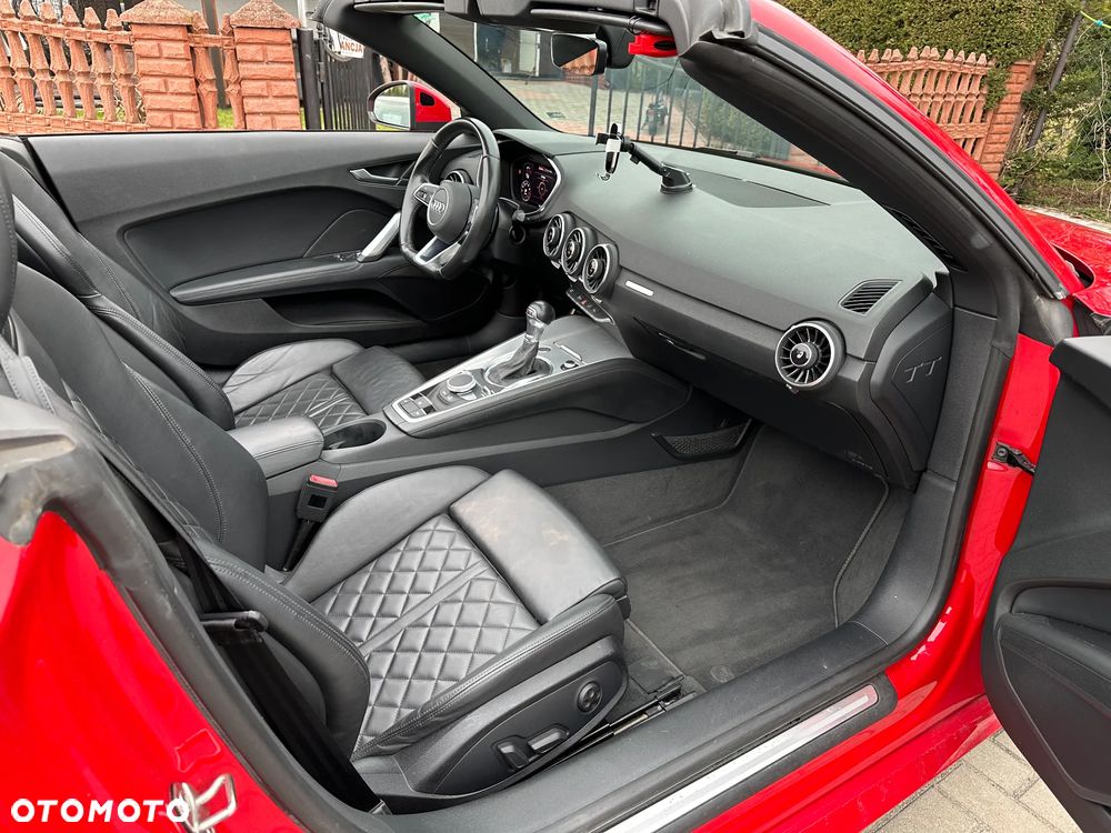 Audi TT Roadster - 20