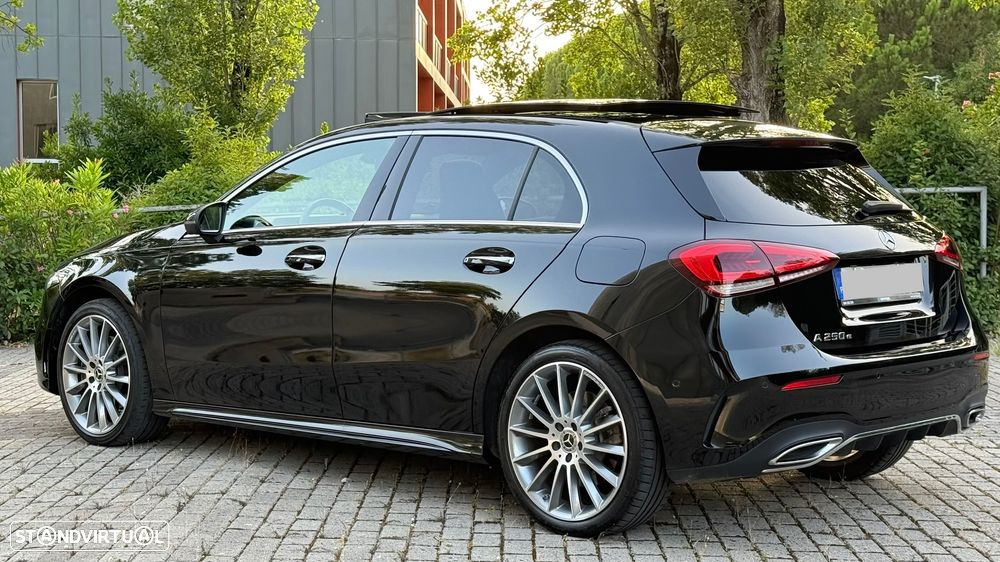 Mercedes-Benz A 250 e AMG Line - 16