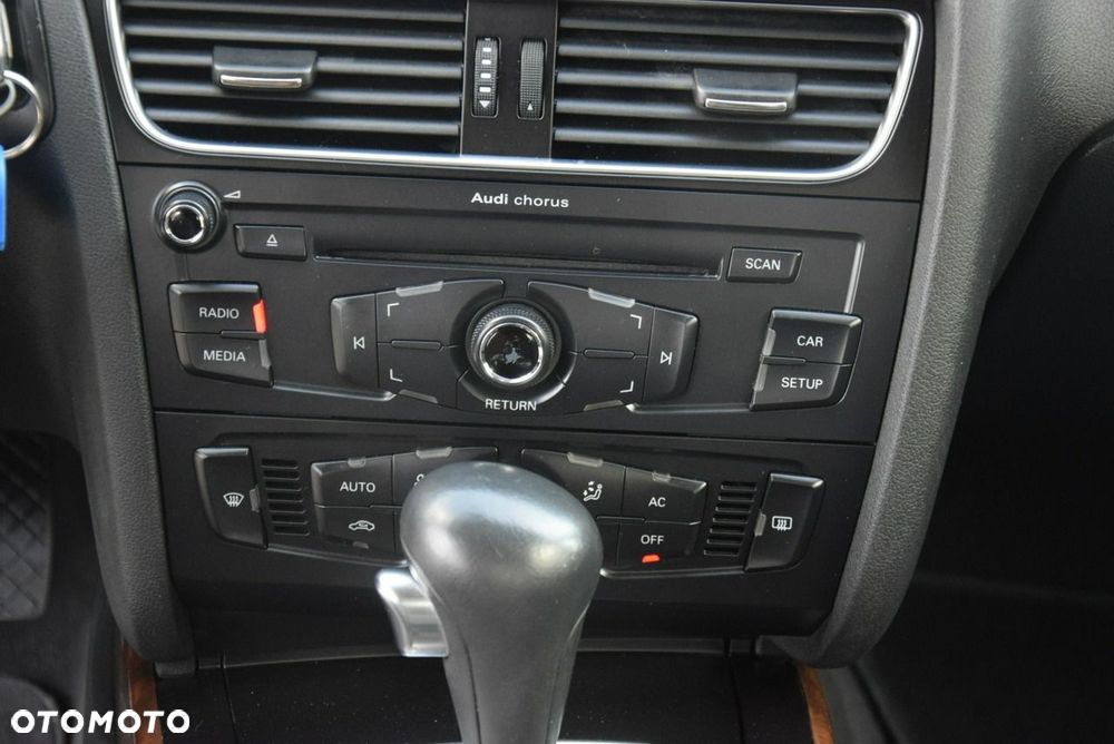 Audi A4 Limousine - 26