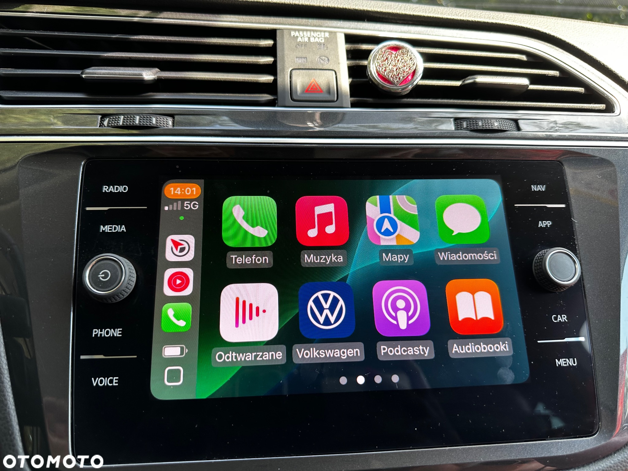 Volkswagen Tiguan - 10