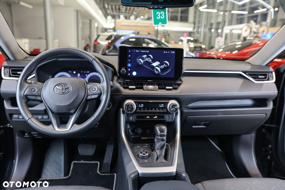 Toyota RAV4 - 6